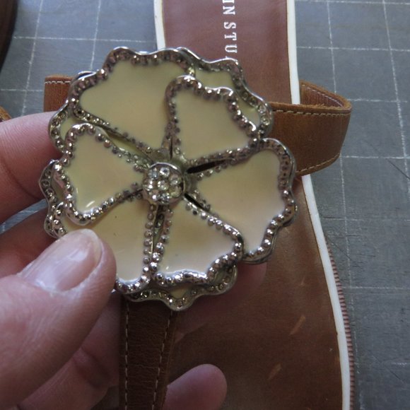 Colin Stuart sandals enamel flower - Picture 2 of 8